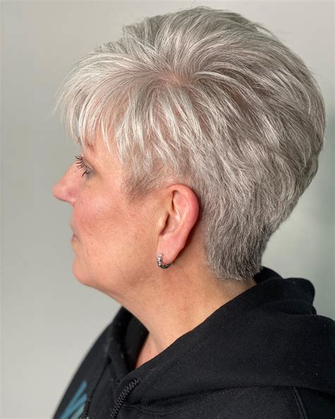 28 Trendiest Pixie Haircuts For Women Over 50 Short Haircuts