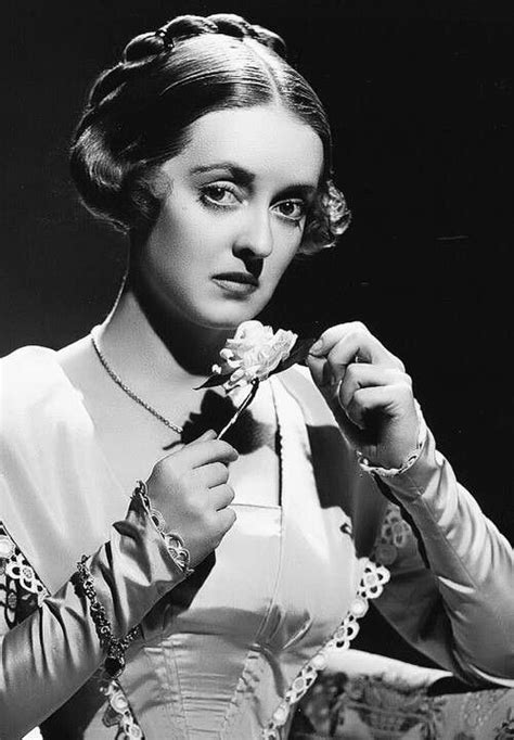 Bette Davis In All This And Heaven Too 1940 Old Hollywood Movie