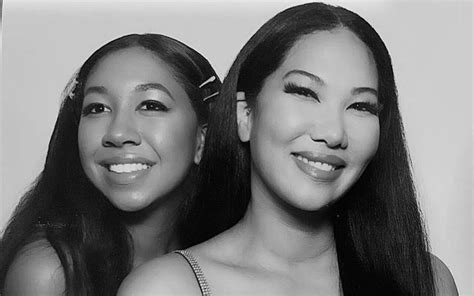 Kimora Lee Simmons Fires Back At Absurd Criticisms Of Daughter Aokis