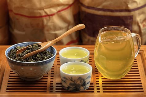 The 5 Best Oolong Teas You Need To Try The Flow By Pique