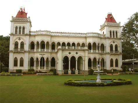 Top 5 Majestic Palaces To Visit During Your Stay In Hyderabad