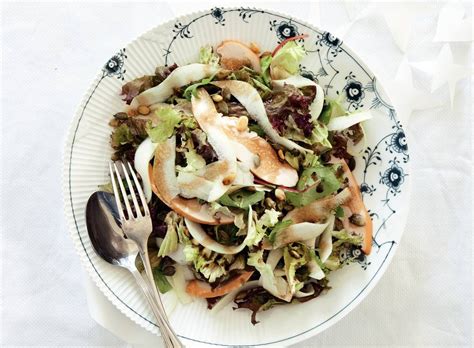 Salade met peer en walnoot recept Allerhande Albert Heijn België