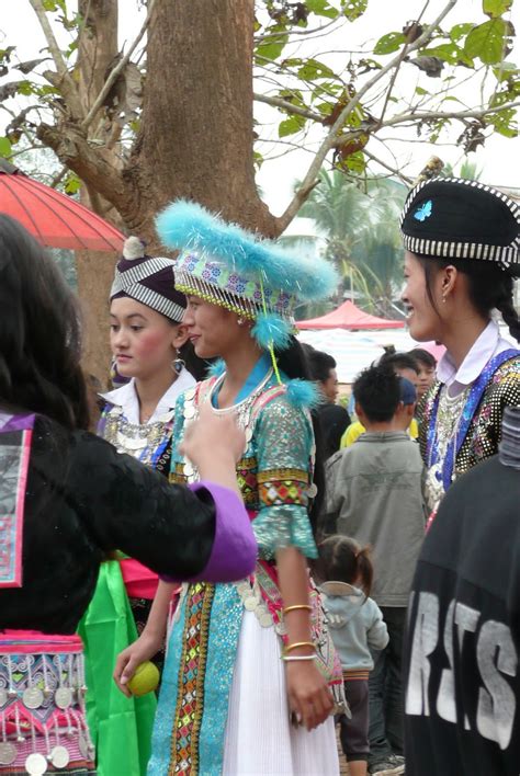 Laos: Hmong New Year festival
