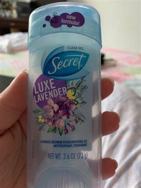 Secret Fresh Antiperspirant And Deodorant Clear Gel Luxe Lavender 2