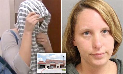 Texas Teacher Is Charged After Admitting To Having Affair With Student Daily Mail Online
