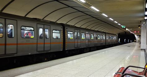 Στις 7.30 το βράδυ ο πρωθυπουργός θα παραβρεθεί στο γαλάτσι και θα μιλήσει σε εκδήλωση για την υπογραφή της γραμμής 4 του μετρό. Υπογράφηκε η σύμβαση για τις πρόδρομες εργασίες στη Γραμμή ...