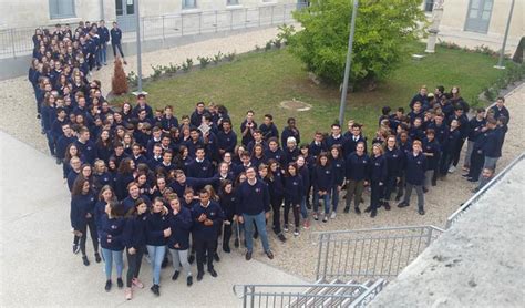 Les points forts de cette formation au lycée saint vincent de paul sont les enseignants ainsi que les moyens numériques employés pour permettre aux élèves un bon apprentissage. Lycée Technologique et Professionnel St Vincent de Paul à ...