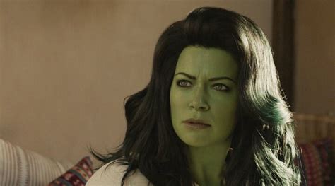 She Hulk First Reactions Praise Tatiana Maslanys Performance Hot Movies News