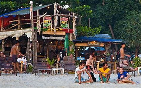 Cenang rest house.langkawi, langkawi, malaysia. Backpacking in Langkawi, Malaysia. Cheap Island Paradise ...