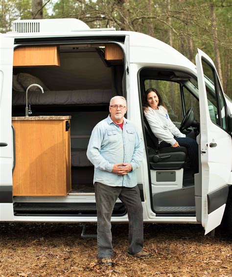 The lowdown on downsizing: Hauling in the cargo van owner-op niche