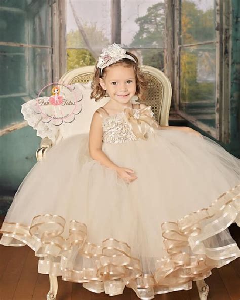 2015 Lovely Champagne Flower Girl Dresses Spaghetti Straps Handmade