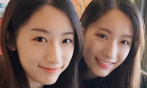 More Facts And Photos Of Chinese Twins Who Graduated Harvard In Just 1