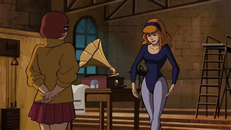 Daphne Dazzling Scooby Doo Abracadabra Doo Youtube