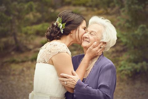 the bride and her grandma bride pictures wedding picture poses wedding photos poses