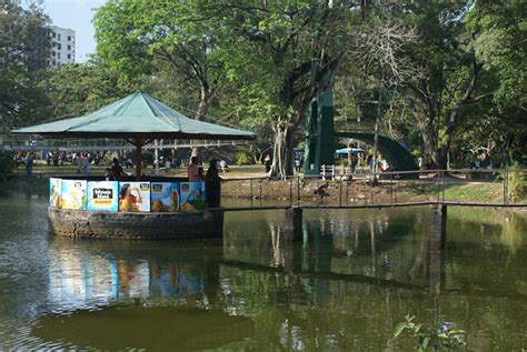 Visit Viharamahadevi Park Old Victoria Park In Colombo Sri Lanka