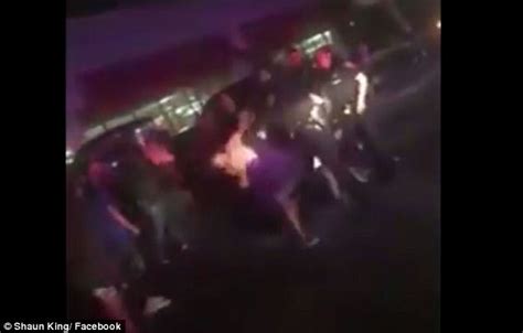 Video Appears To Show Texas Officer Punching Teenage Girl Daily Mail Online