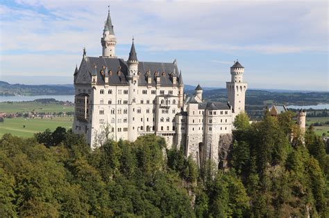 Neuschwanstein Castle A Fairytale Land In Bavaria Justbluedutch
