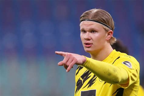 Maybe you would like to learn more about one of these? Football: Haaland fires Dortmund past Leipzig, Schalke end ...