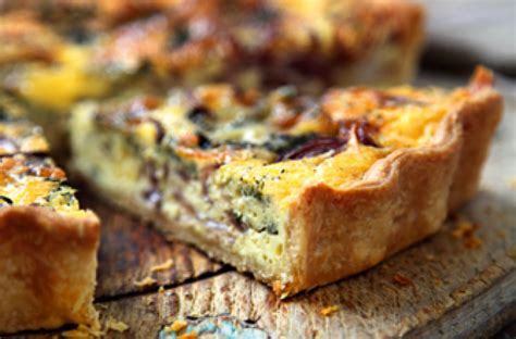 Blue Cheese And Red Onion Quiche Dinner Recipes Goodtoknow Recipe