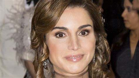 Queen Rania Of Jordans Incredibly Lavish Life