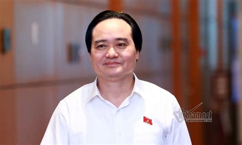 Vẫn còn nhớ bài phỏng vẫn bác nhạ về vụ giáo viên nữ bị ép đi tiếp khách: Bộ trưởng Phùng Xuân Nhạ nói gì sau kết quả tín nhiệm?