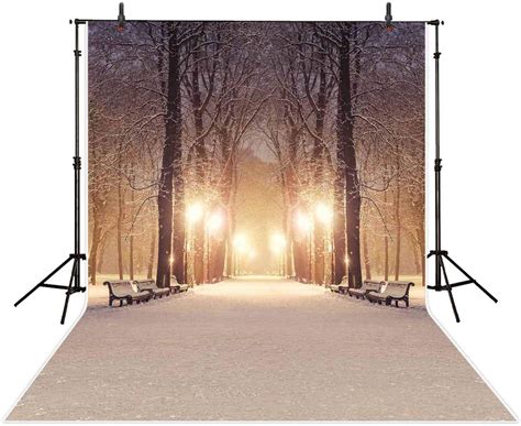 Allenjoy 5×7ft Winter Snow Backdrop Shiny Street Light