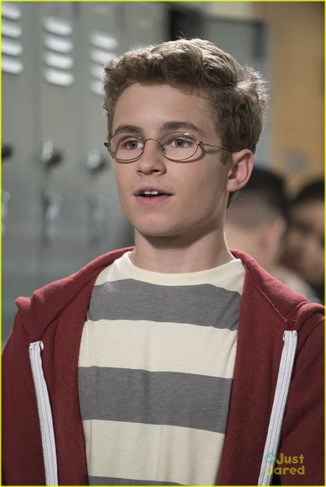 Rowan Blanchard Kisses Sean Giambrone Against The Lockers In New The Goldbergs Episode Photo