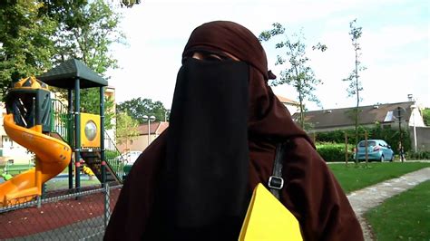 2012 La Candidate Du Niqab Ma Priorité Cest La Défense De La