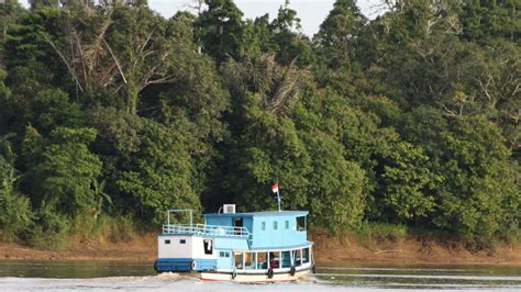 Mahakam River Tours Indonesia Borneo Kalimantan Luxury Cruise