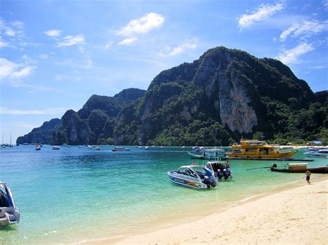 Koh Phi Phi Is Very Beautiful And May Kill You