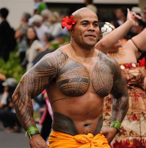 QUEEN LOSA Photo Hawaiian Tattoo Samoan Men Maori Tattoo