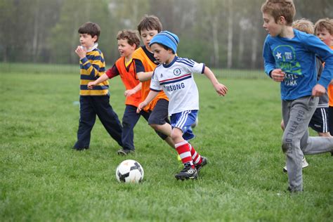 Wrong, this game is a real challenge for players. Saturday Kids Football - Open Air Fit
