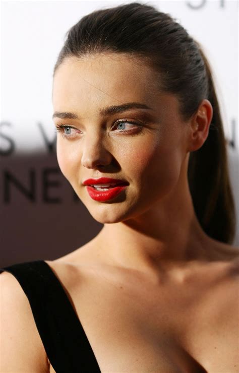 Miranda Kerr Busty Wearing Low Cut Dress At Louis Vuitton Maison Reception In Sy Porn Pictures