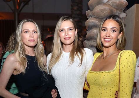 Jessica Alba Deep Cleavage At Restoration Vip Event 3 Photos Video