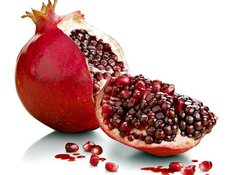 How To Handle And Cook With Pomegranate