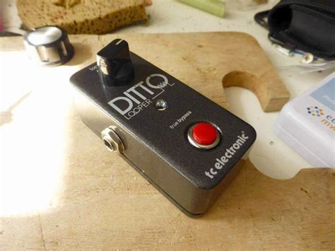 Looper pedal schematic pcb designs. Ditto Looper repair (how to fix a broken switch) | Diy guitar pedal, Repair, Usb flash drive