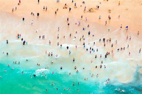 Exclusive to graymalin.com, we are proud to offer gray's own artist edition of beaches. gray malin prints