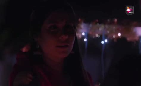 Taniya Chatterjee Butt Breasts Scene In Gandi Baat Aznude