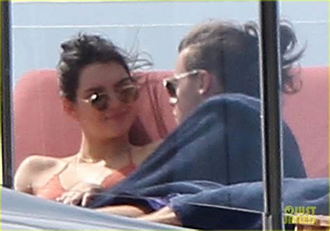 Harry Styles And Kendall Jenners Private Vacation Photos Leaked Photo 3609641 Harry Styles