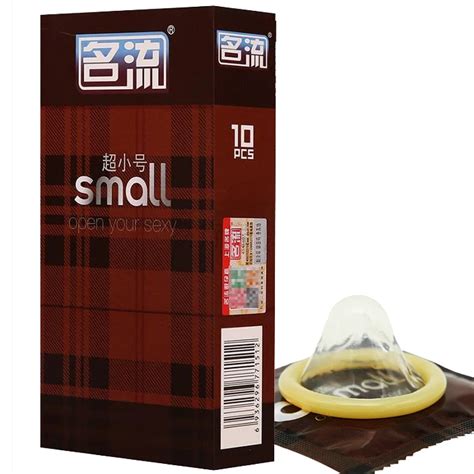 Personage 30pcslot Small Size 45mm Sensitive Latex Perfect Fit Condom