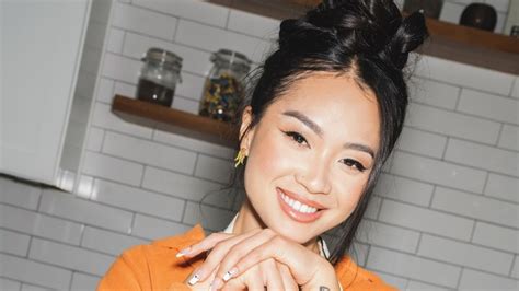 Tiktok Chef Tue Nguyen Launches Her First Restaurant In L A The Hollywood Reporter