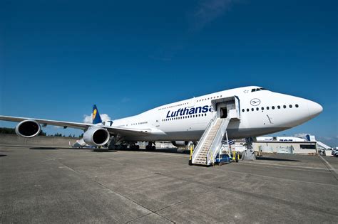 Updated Photos Of Boeing 747 8 Intercontinental In Full Lufthansa