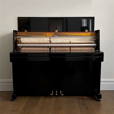 Eavestaff Compact Upright Piano