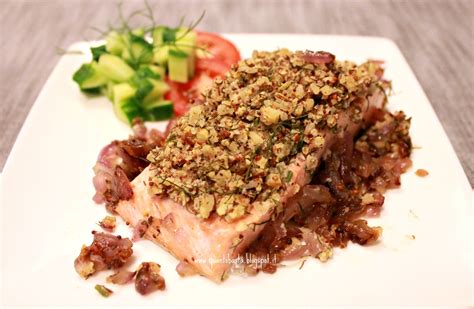 Scegliete delle centinaia di ricette su salmone in crosta di patate, ricette facili e veloci da preparare. Filetto di salmone in crosta di nocciole e mandorle - (3.5/5)
