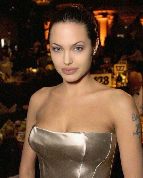 Angelina Jolie The Queen Of Beauty
