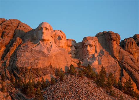 Mt Rushmore Natural Landmarks Landmarks Monument