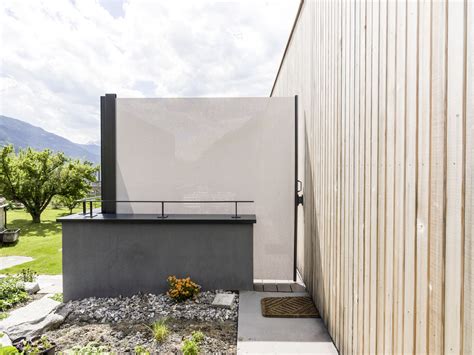 Sekey balkon sichtschutz hdpe 220g m wind und uv schutz wetterfest leicht transparent mit nylon kabelbinder und kordel graue streifen 14 99 39 99 auf wunschzettel 1. Wind Und Sichtschutz Aufrollbar