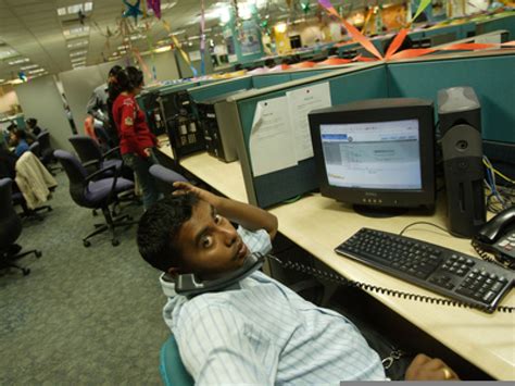 Writer Peeks Inside Indian Call Centers Wbez Chicago
