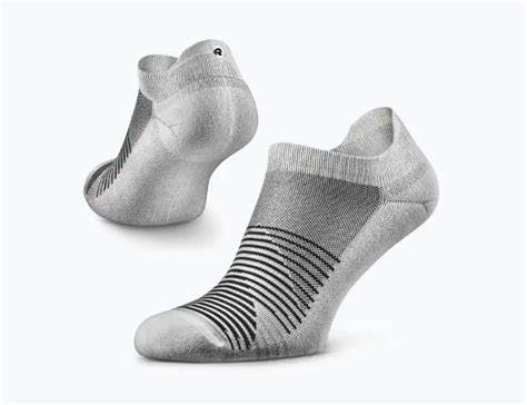 10 Best Socks For Sweaty Feet Reviewed In 2024 Thegearhunt
