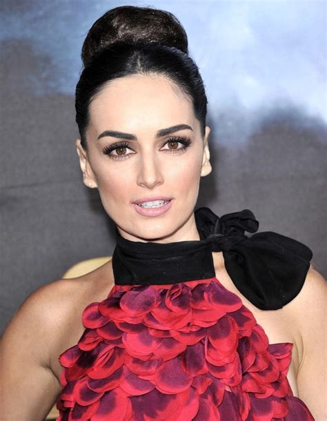 Abigail spencer, adam beach, ana de la reguera and others. ana de la reguera Picture 22 - Cowboys and Aliens Premiere ...